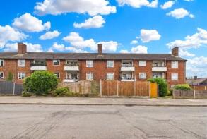 141, Stanborough Avenue, Borehamwood WD6 5LT