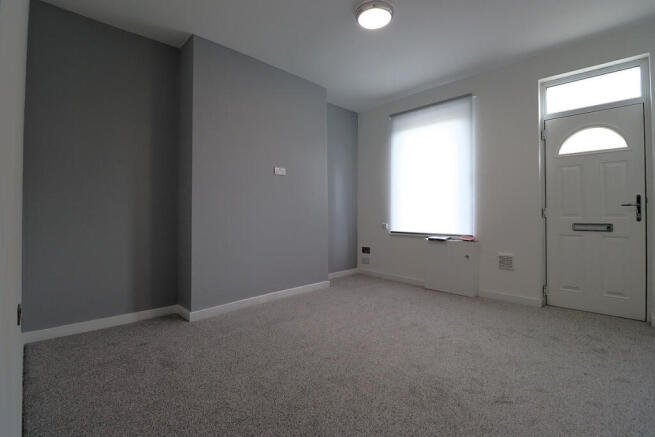 3 bed Semi-Detached for sale Image 6