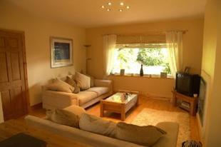 Lounge 2