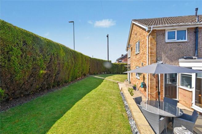 3 bed Semi-Detached for sale Image 8
