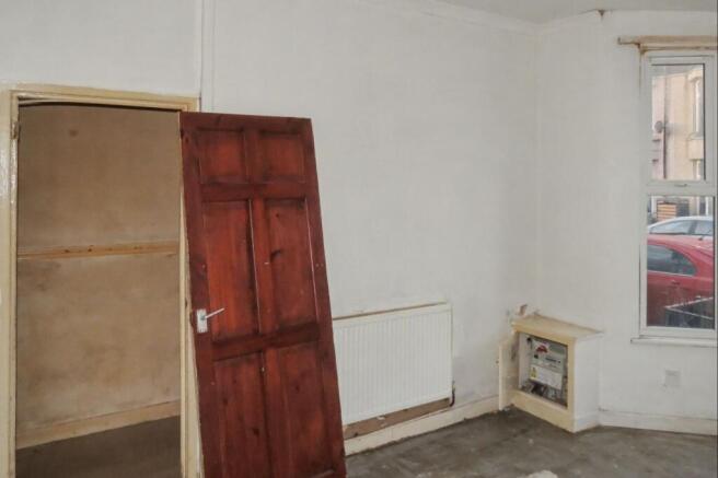 72 Dryden Street,  Bootle L20 4RU