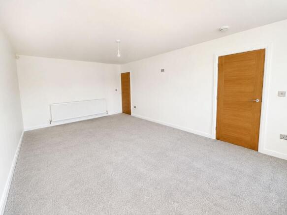 3 bed Detached for sale Image 4