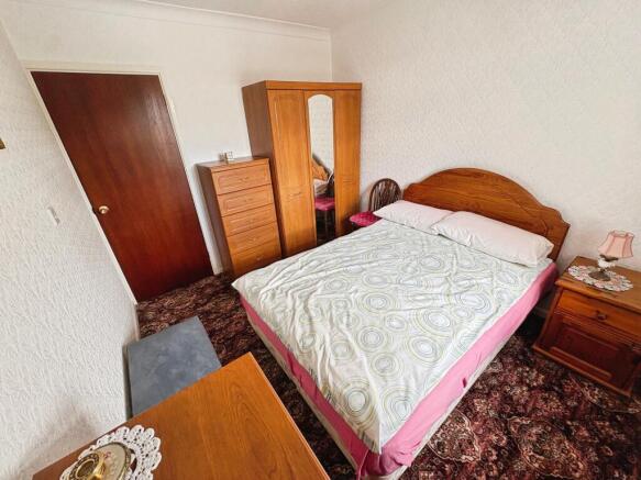 2 bed Bungalow for sale Image 12