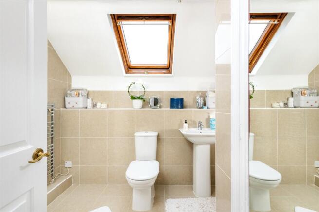 Guest En-Suite
