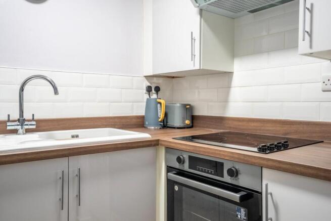 1 bed Retirement Property for sale Image 8