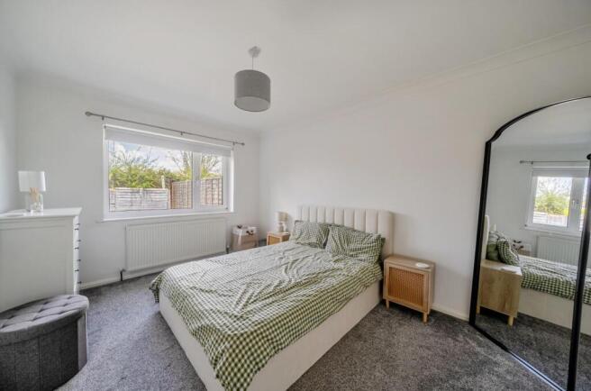 3 bed Semi-Detached Bungalow for sale Image 4