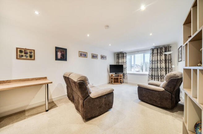 1417248-3-699713a...