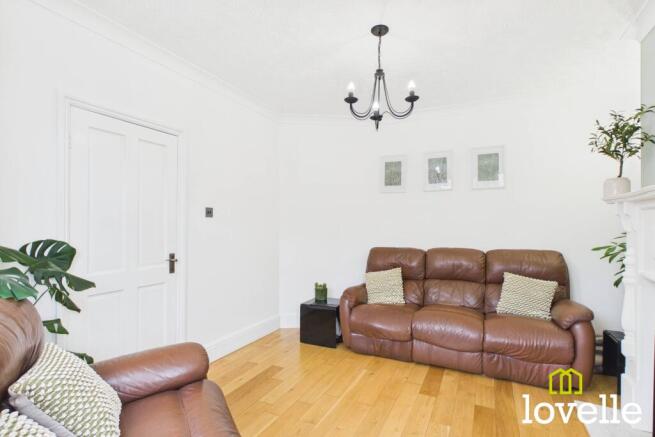 3 bed Terraced for sale Image 5