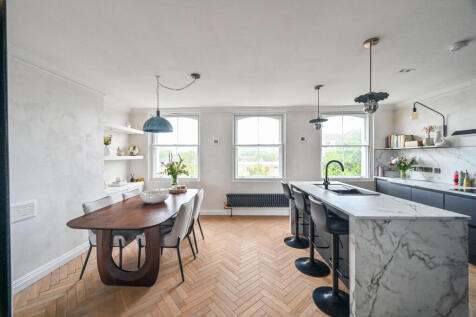 Bow Road, Bow, London, E3