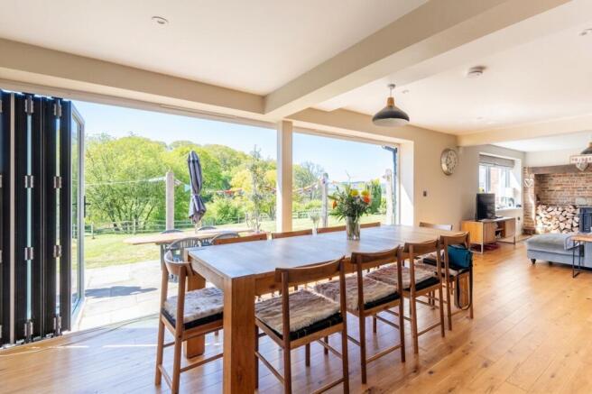 Open Planned Kitchen and Living Room