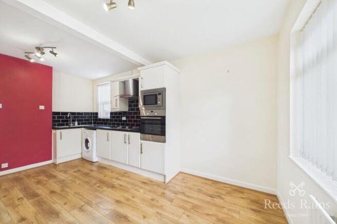 2 bed Bungalow for sale Image 9