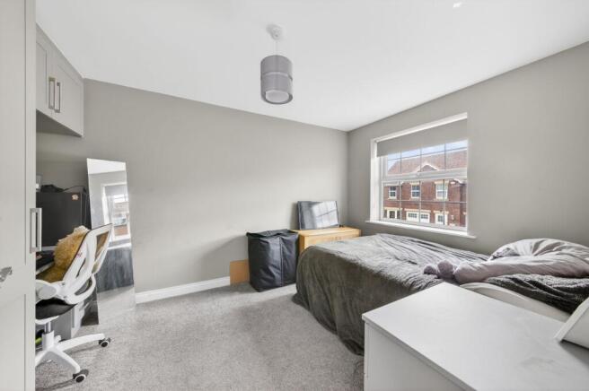 4 bed Terraced for sale Image 10