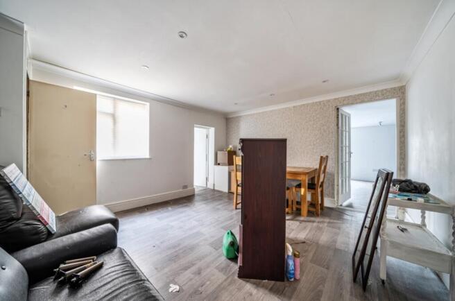 1421892-7-69a1c9d217d63