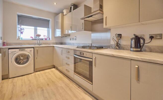 Fitted Kitchen to Front