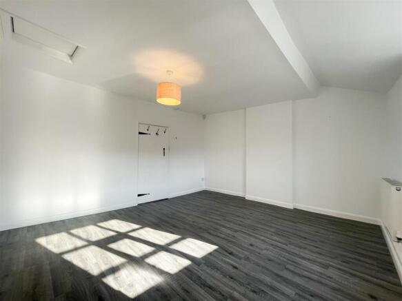 2 bed Cottage to rent Image 12
