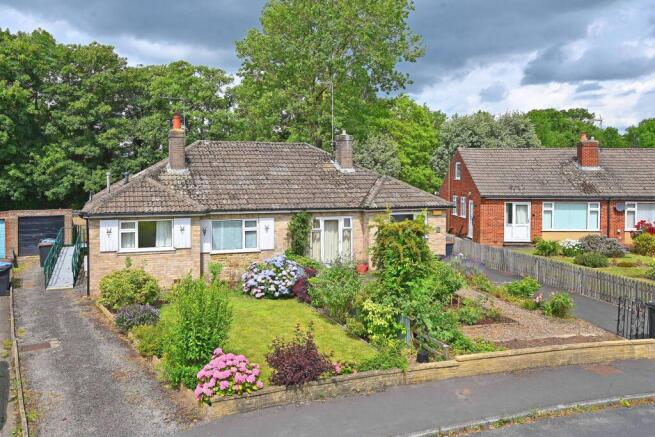 2 bed Semi-Detached for sale in harrogate