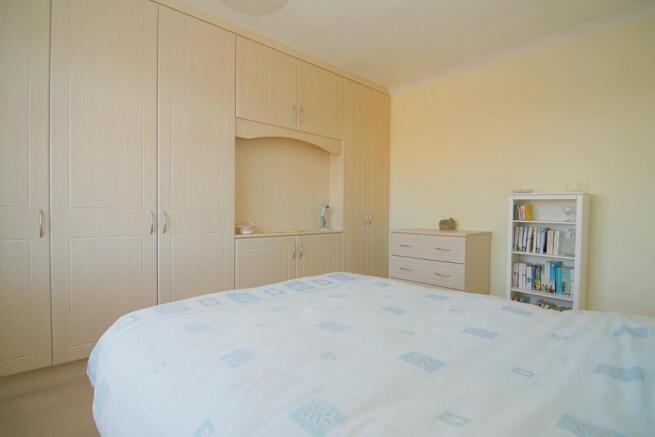 3 bed Semi-Detached for sale Image 12