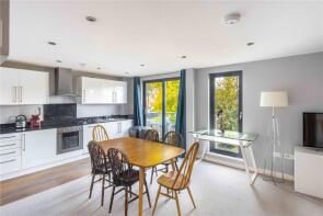 Ground Floor Flat 1, Portcullis House, Spurstowe Terrace, Hackney, London E8 1FD