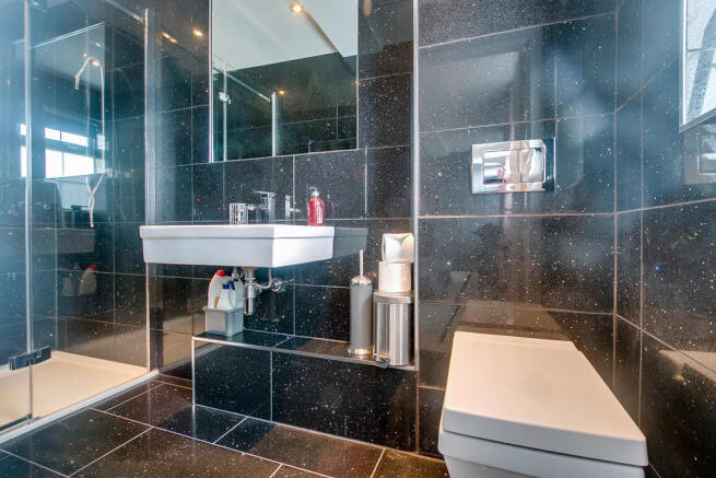 En suite To Bedro...