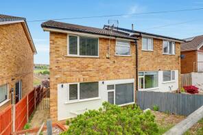 16, Third Avenue, Nottingham NG4 1PE