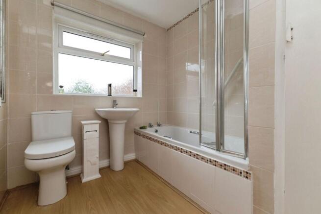 3 bed Semi-Detached for sale Image 12