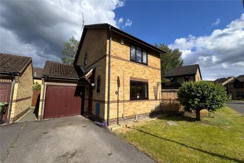 Newton Road, Farnborough, Hampshire, GU14