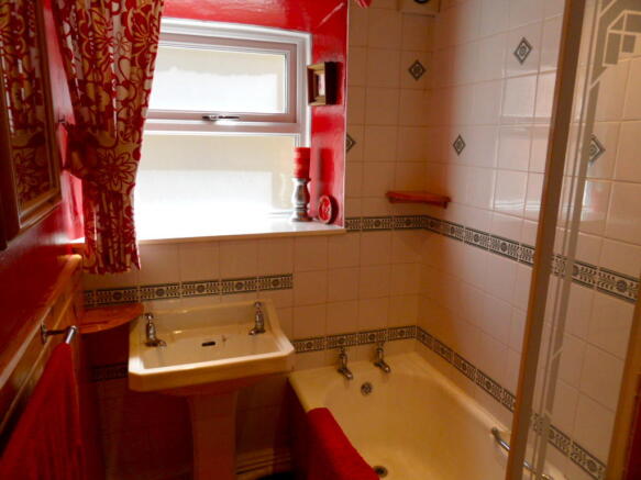 Photo 10
