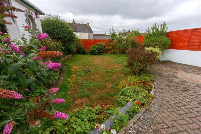 front gdn 2.jpg
