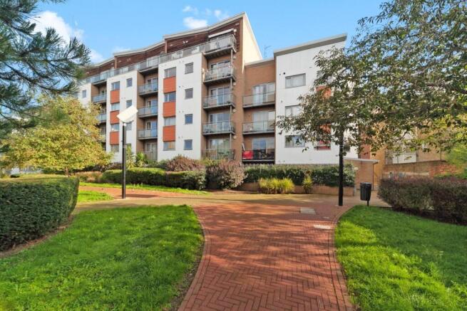 Cubix Apartments