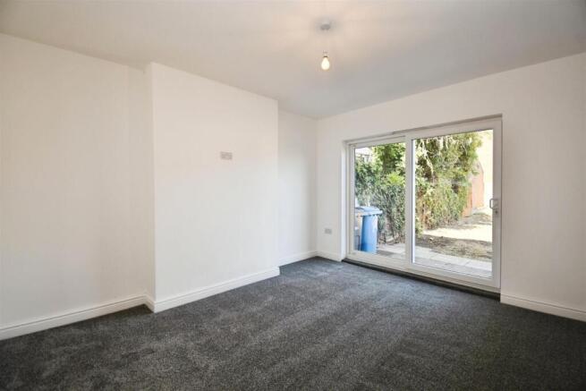 3 bed Semi-Detached for sale Image 7