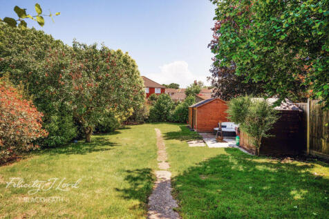 Combeside, Plumstead