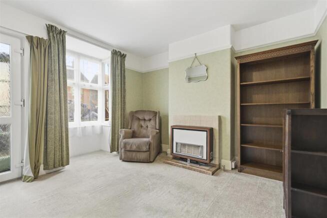 12 Seaview Road 3.jpg