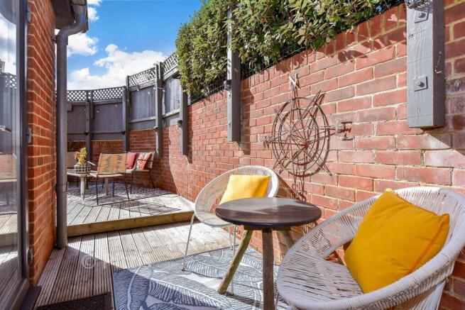 External Lifestyle Photograph