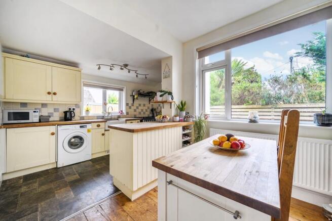 Wellclose Road, Braunton, Devon, EX33 photo 4