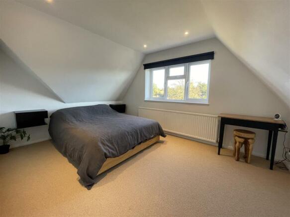 Bedroom1.jpg
