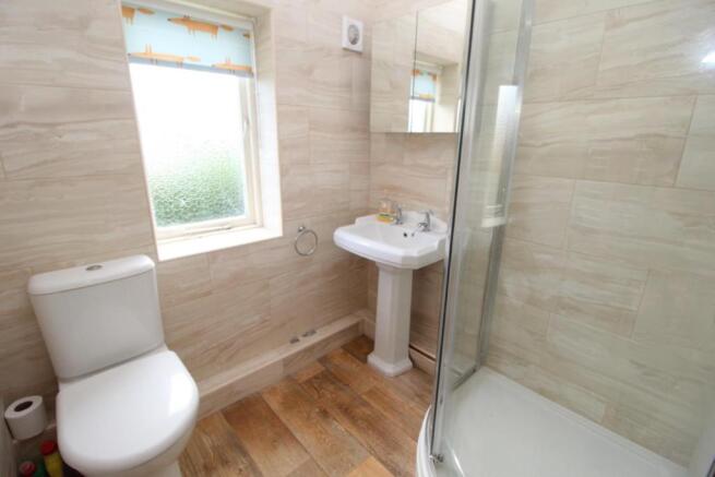HOUSE BATHROOM/W.C.