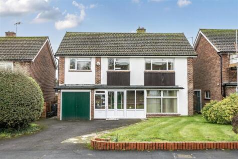 Kingsbere Crescent, Dorchester, Dorset