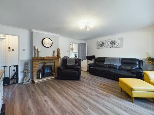 Sitting/Dining Room