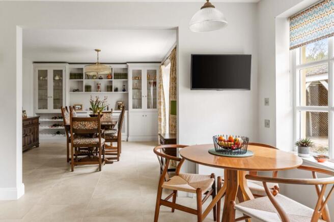 Farm Place, Little Hadham, SG11 photo 4