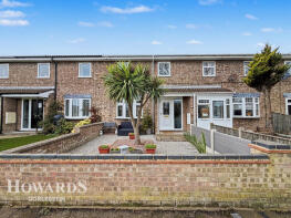 46, Kingfisher Close, Bradwell NR31 8LZ
