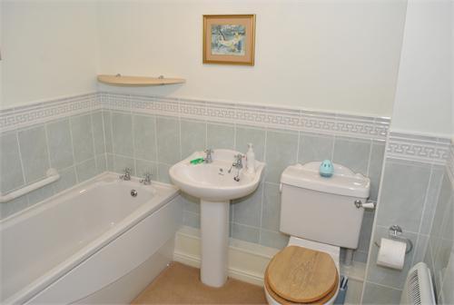 Photo 4