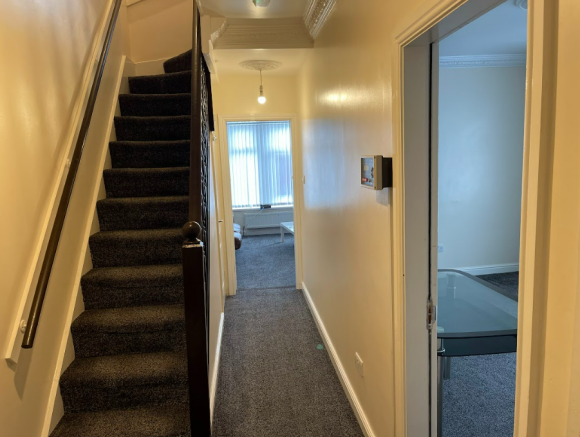 1 bed House to rent Image 6