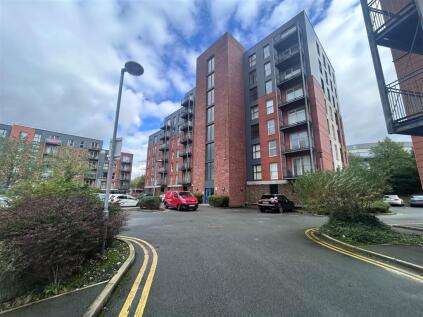 Stillwater Drive, Manchester