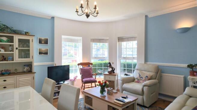 Living/Dining Room