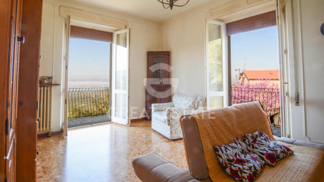 Interno