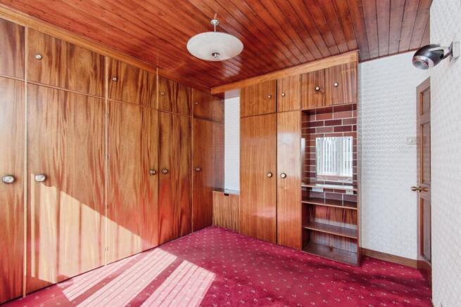 3 bed Semi-Detached for sale Image 10