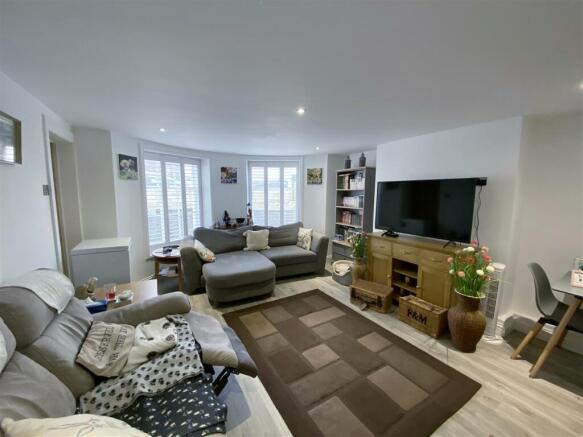 Sitting Room: