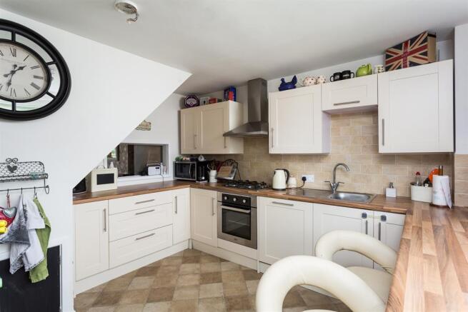 Kitchen Alt View