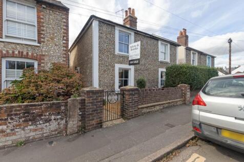 St. James Road, Chichester, PO19