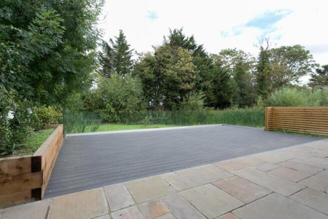 Garden & Decking